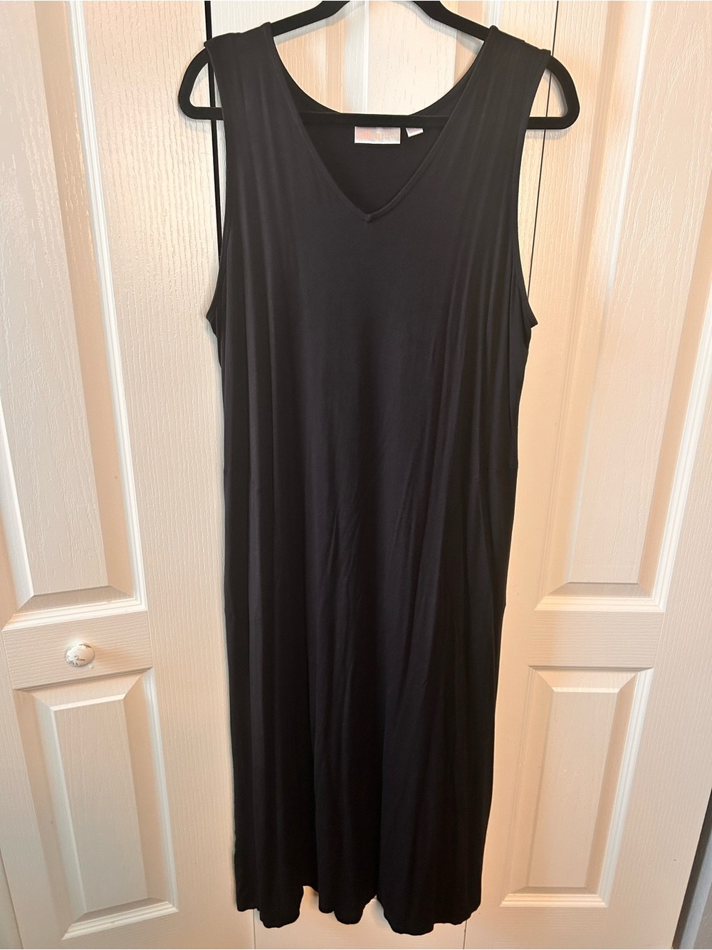 Belle by Kim Gravel Women's LP V-Neck Tank Side Slit Midi Dress Solid Black